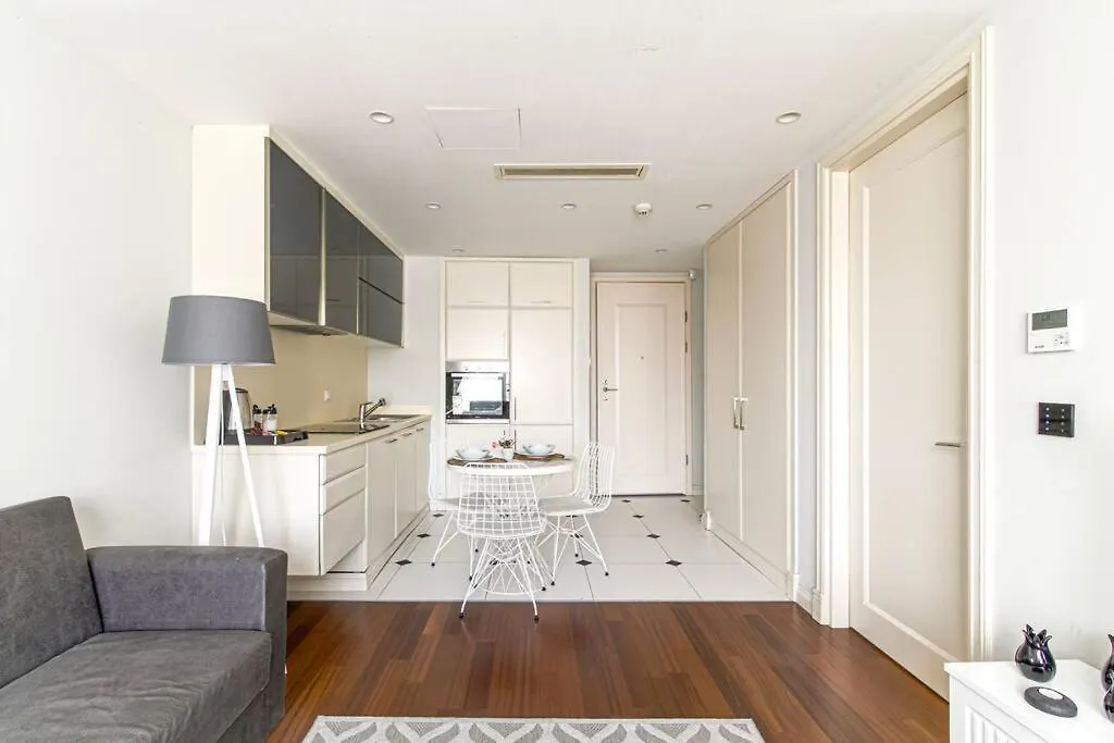 Soul Residence By Azad Homes Istanbul Apartment